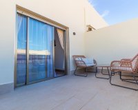 Resale - Apartment Penthouse - Torrevieja - Beach
