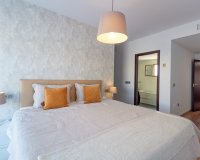 Resale - Apartment Penthouse - Torrevieja - Beach