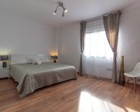 Resale - Apartment Penthouse - Torrevieja - Beach