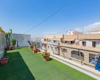 Resale - Apartment Penthouse - Torrevieja - Beach