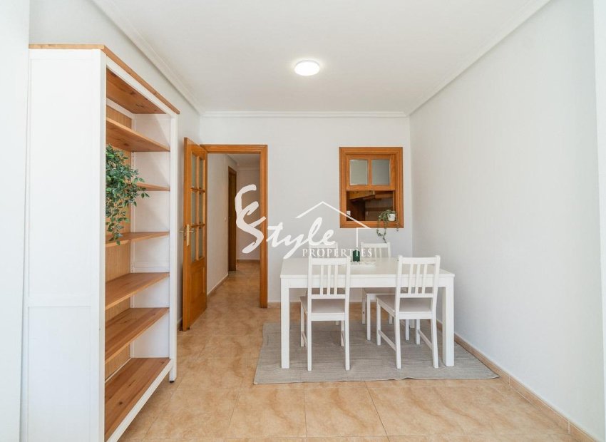 Resale - Apartment Penthouse - Torrevieja - Center