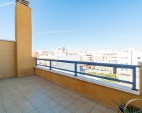 Resale - Apartment Penthouse - Torrevieja - Center