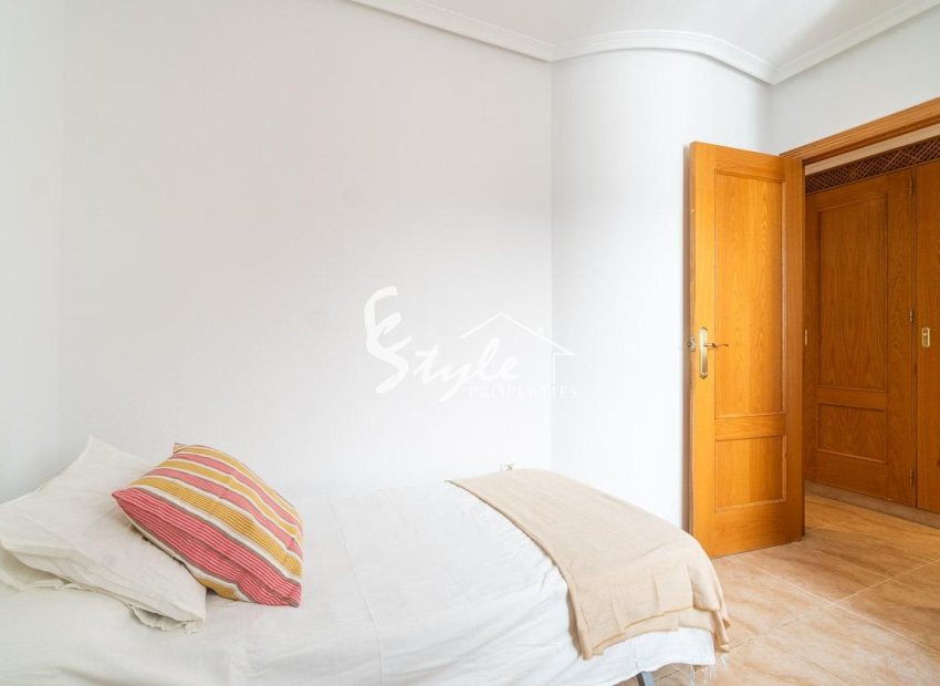 Resale - Apartment Penthouse - Torrevieja - Center