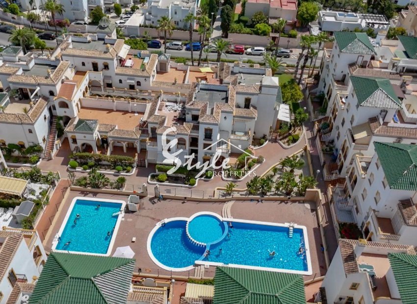 Resale - Apartment Penthouse - Torrevieja - La Mata