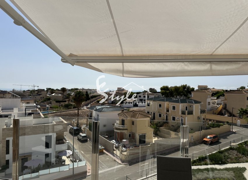 Resale - Apartment Penthouse - Villamartin, Orihuela Costa - Villamartin