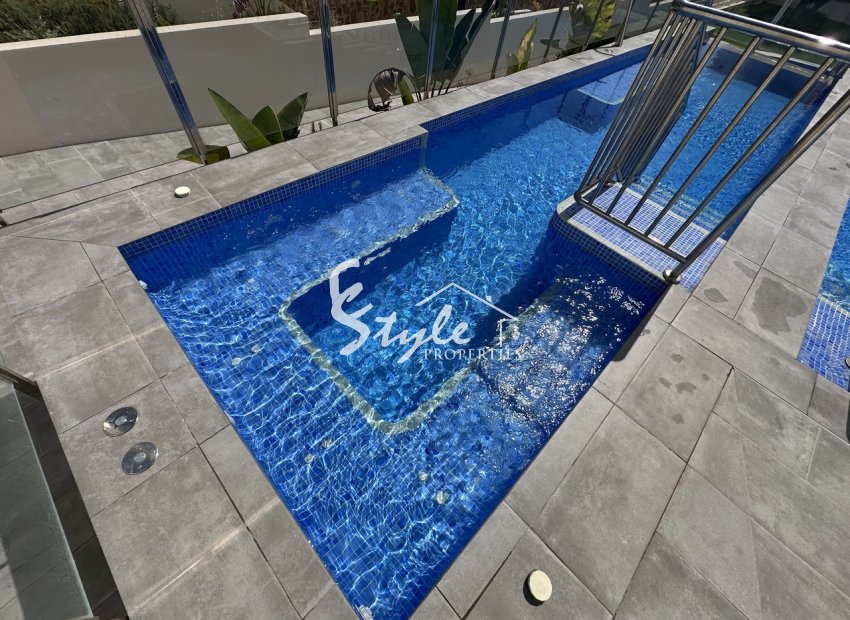 Resale - Apartment Penthouse - Villamartin, Orihuela Costa - Villamartin