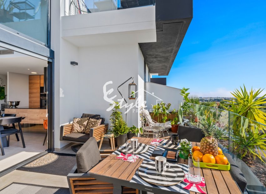 Resale - Apartment Penthouse - Villamartin, Orihuela Costa - Villamartin