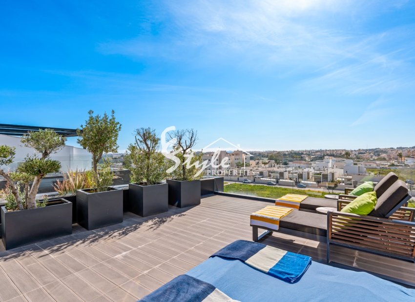 Resale - Apartment Penthouse - Villamartin, Orihuela Costa - Villamartin