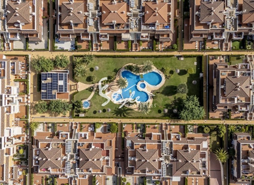 Resale - Apartment - Playa Flamenca - Zeniamar