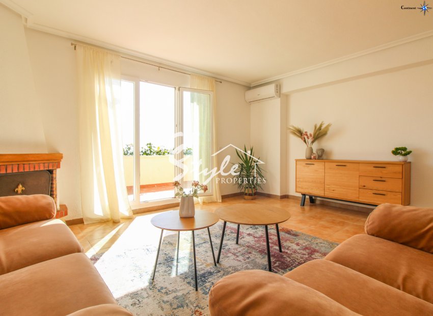 Resale - Apartment - Punta Prima - Beach