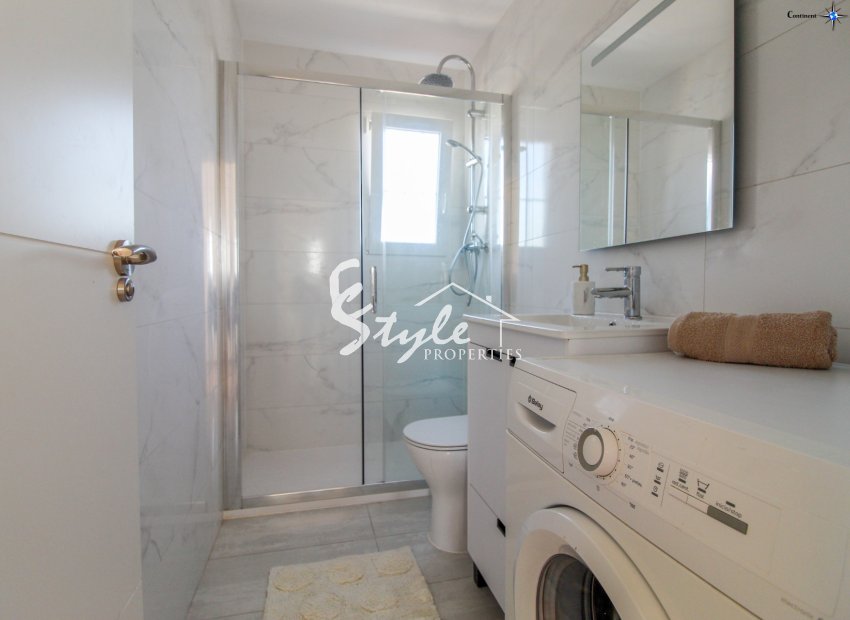 Resale - Apartment - Punta Prima - Beach