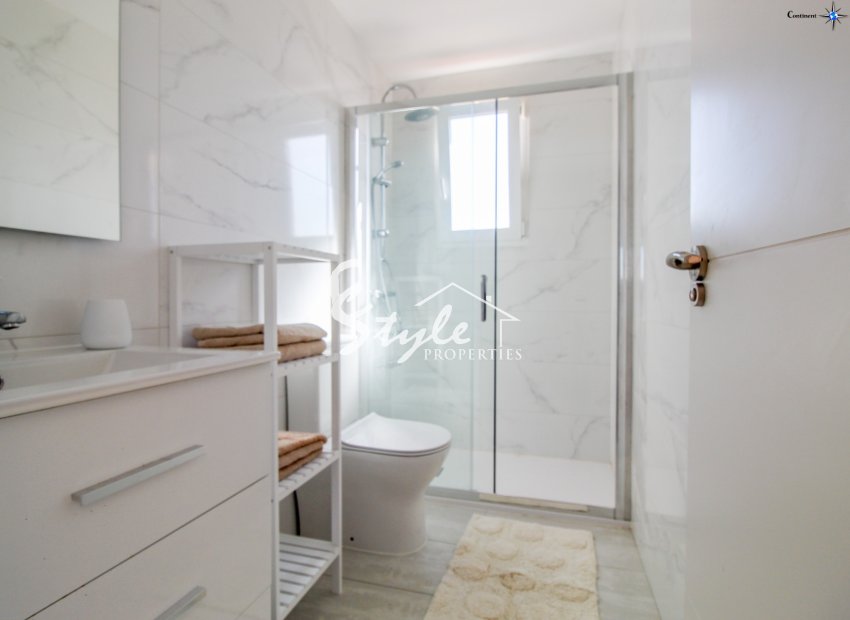 Resale - Apartment - Punta Prima - Beach