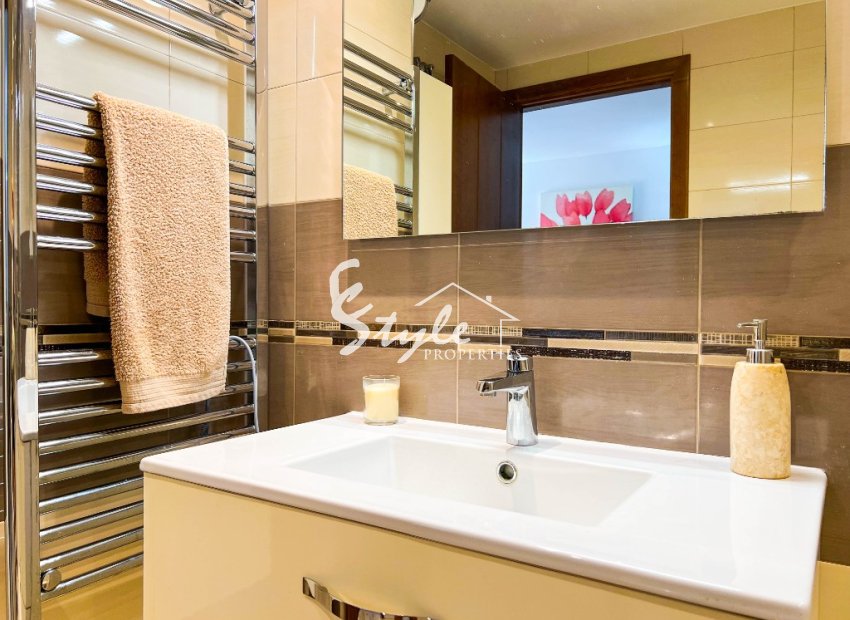 Resale - Apartment - Punta Prima - La Entrada