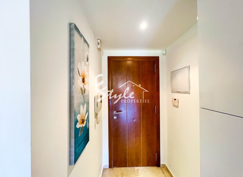 Resale - Apartment - Punta Prima - La Entrada