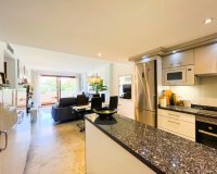 Resale - Apartment - Punta Prima - La Entrada