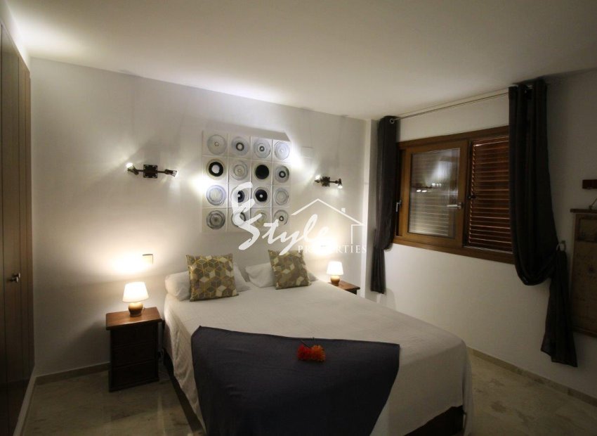 Resale - Apartment - Punta Prima - La Entrada