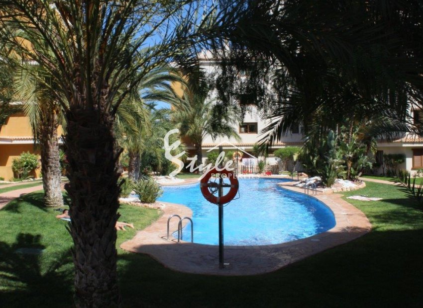 Resale - Apartment - Punta Prima - La Entrada