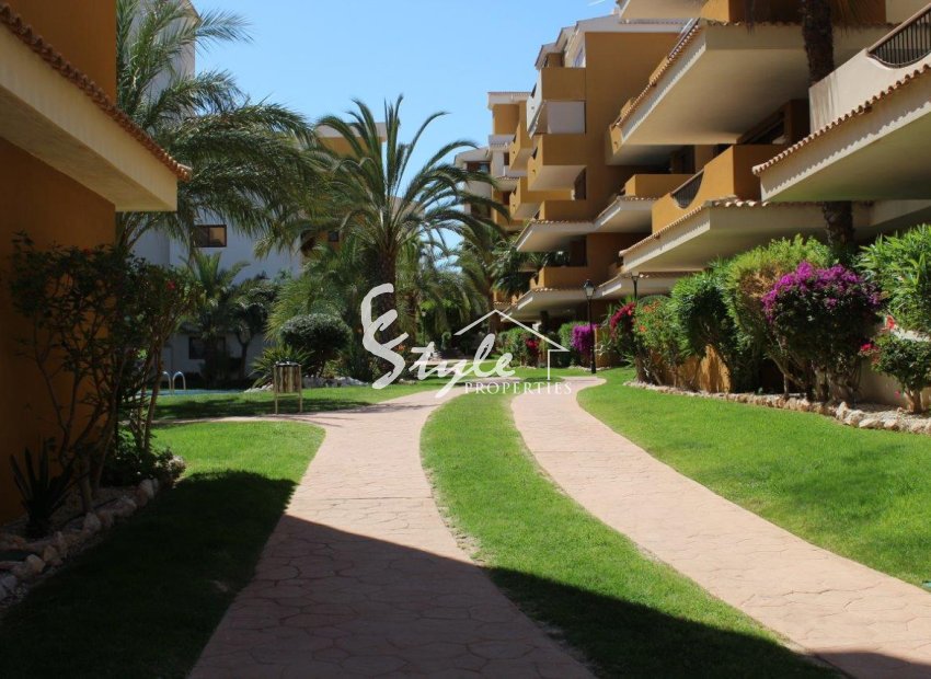 Resale - Apartment - Punta Prima - La Entrada