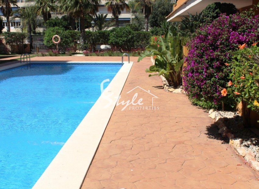 Resale - Apartment - Punta Prima - La Entrada