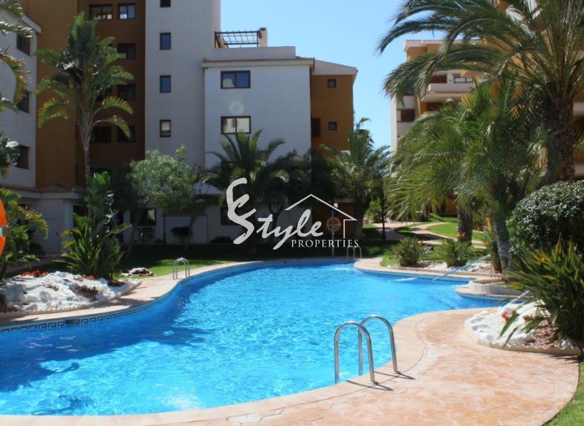 Resale - Apartment - Punta Prima - La Entrada