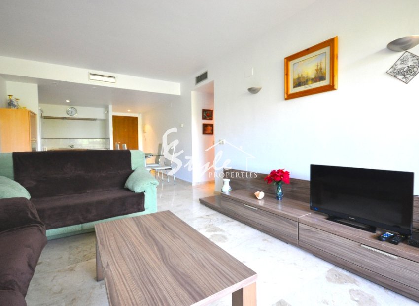 Resale - Apartment - Punta Prima - La Entrada