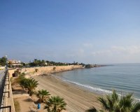 Resale - Apartment - Punta Prima - La Entrada