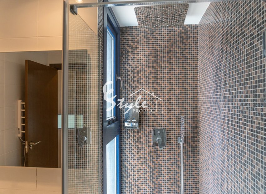 Resale - Apartment - Punta Prima