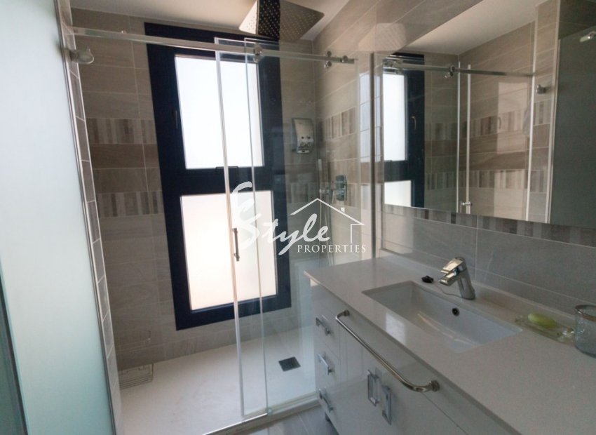 Resale - Apartment - Punta Prima