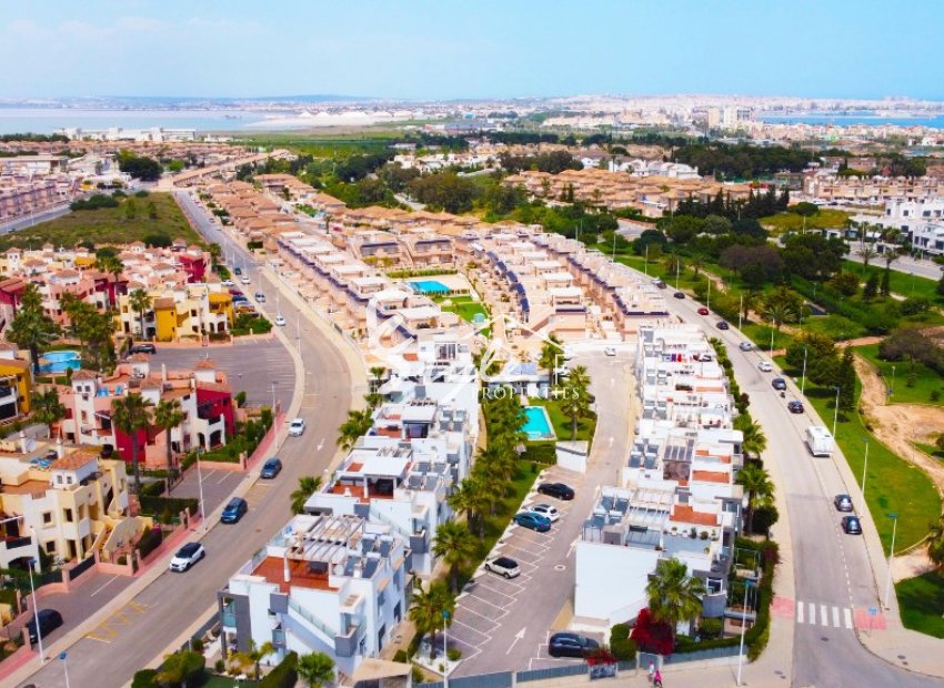 Resale - Apartment - Punta Prima