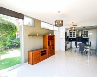 Resale - Apartment - Punta Prima