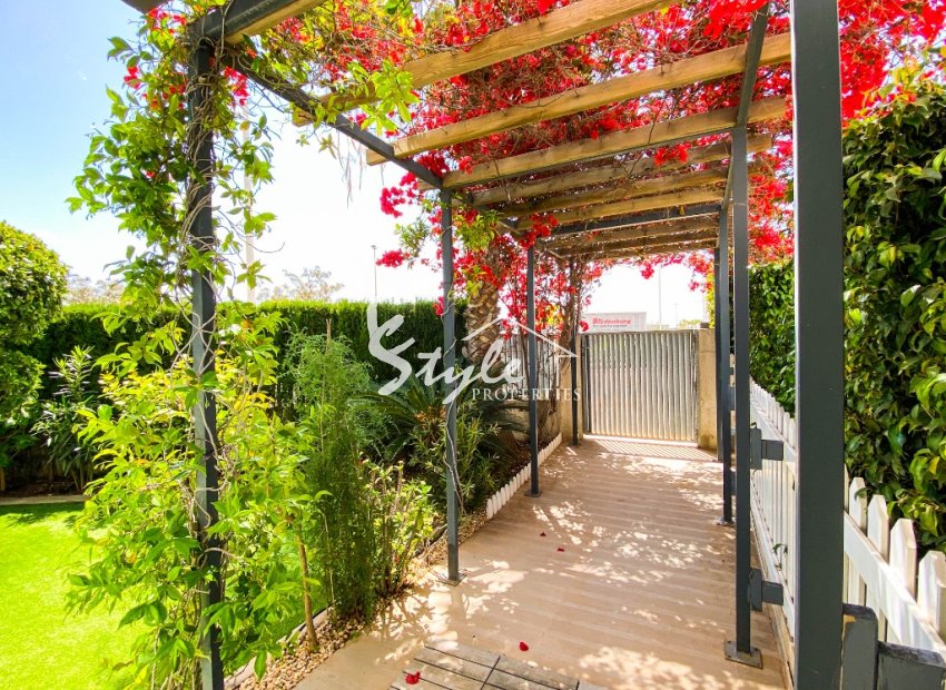 Resale - Apartment - Punta Prima