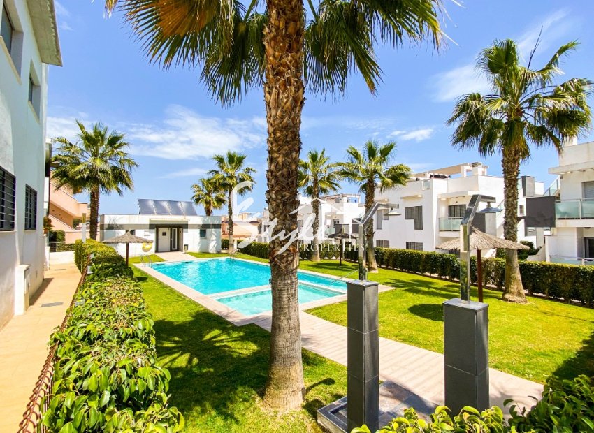 Resale - Apartment - Punta Prima