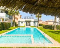 Resale - Apartment - Punta Prima