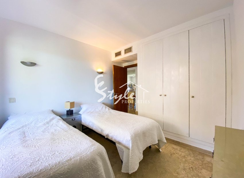 Resale - Apartment - Punta Prima