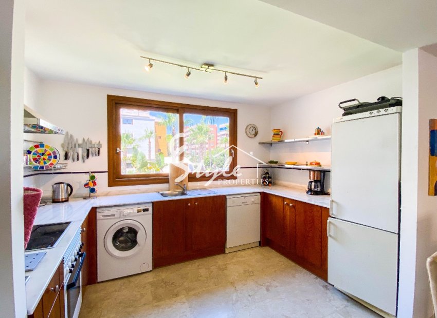 Resale - Apartment - Punta Prima