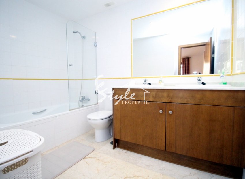 Resale - Apartment - Punta Prima