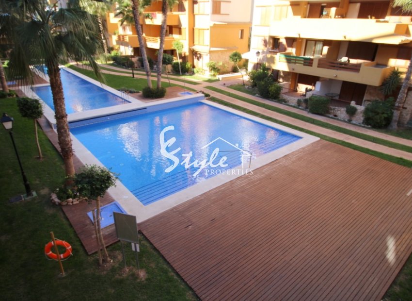 Resale - Apartment - Punta Prima