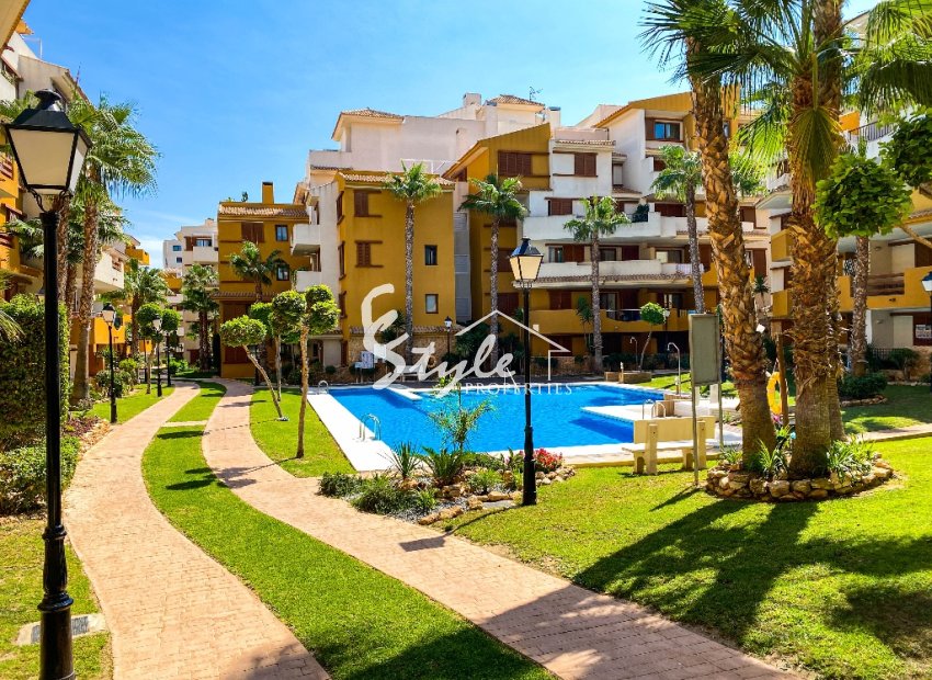 Resale - Apartment - Punta Prima