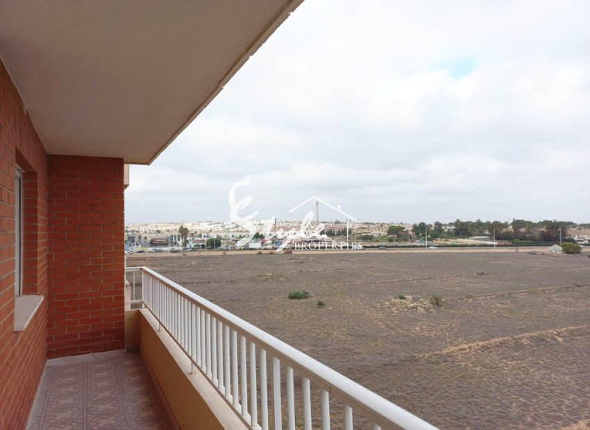 Resale - Apartment - Punta Prima