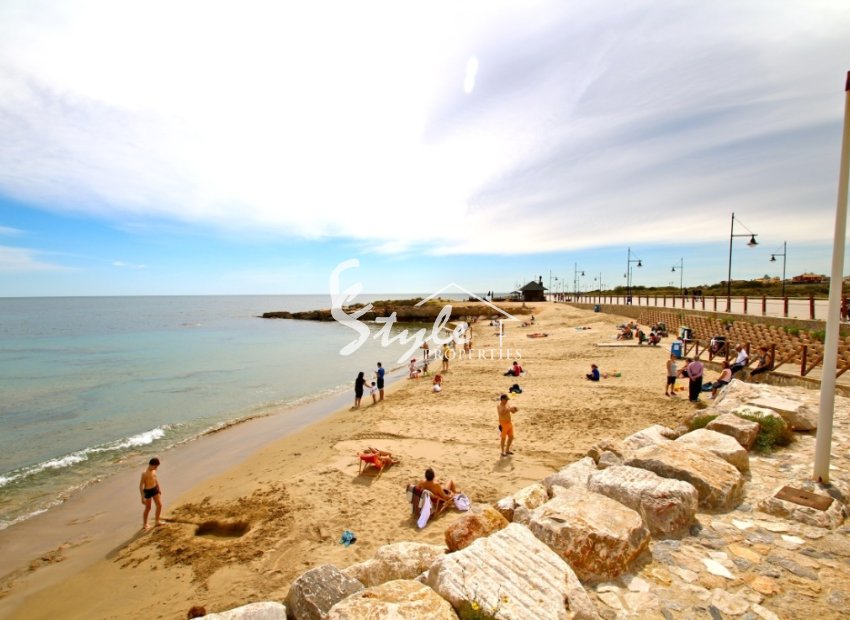 Resale - Apartment - Punta Prima