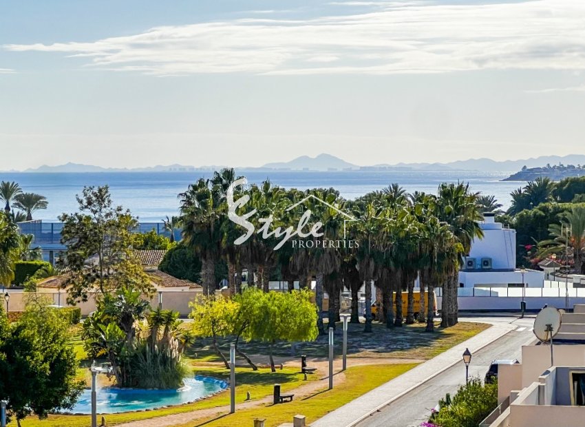 Resale - Apartment - Punta Prima