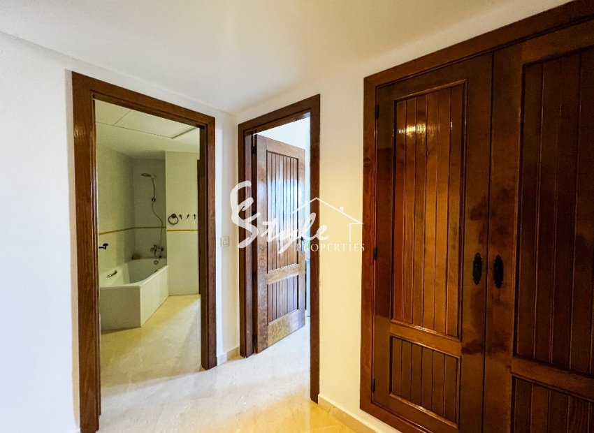 Resale - Apartment - Punta Prima