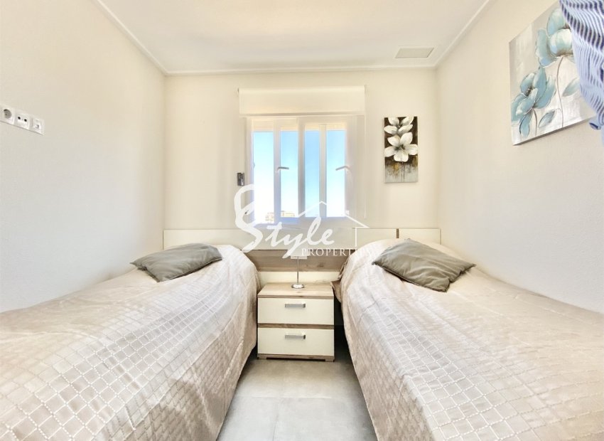 Resale - Apartment - Punta Prima