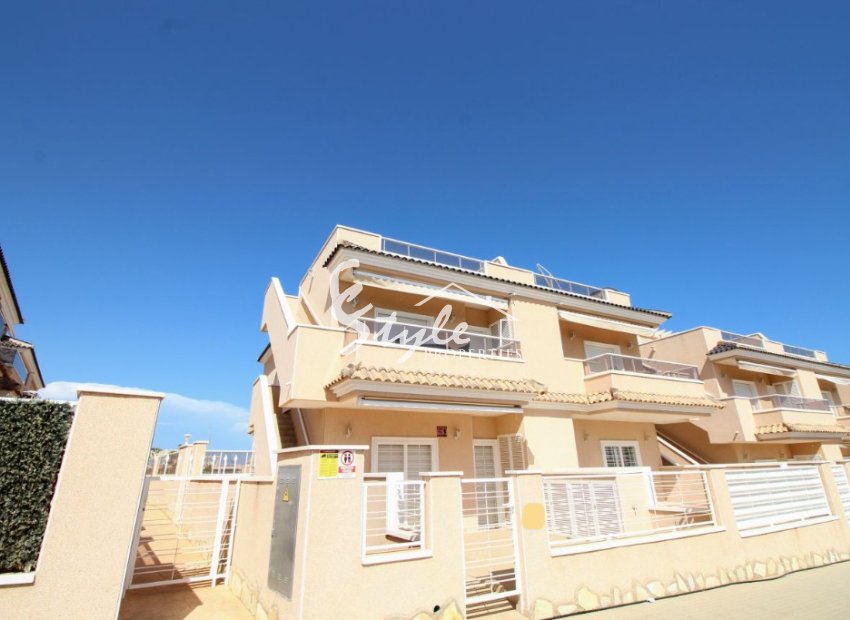 Resale - Apartment - Punta Prima