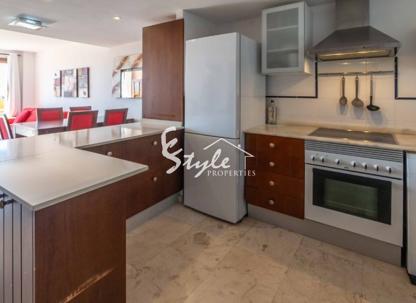 Resale - Apartment - Punta Prima