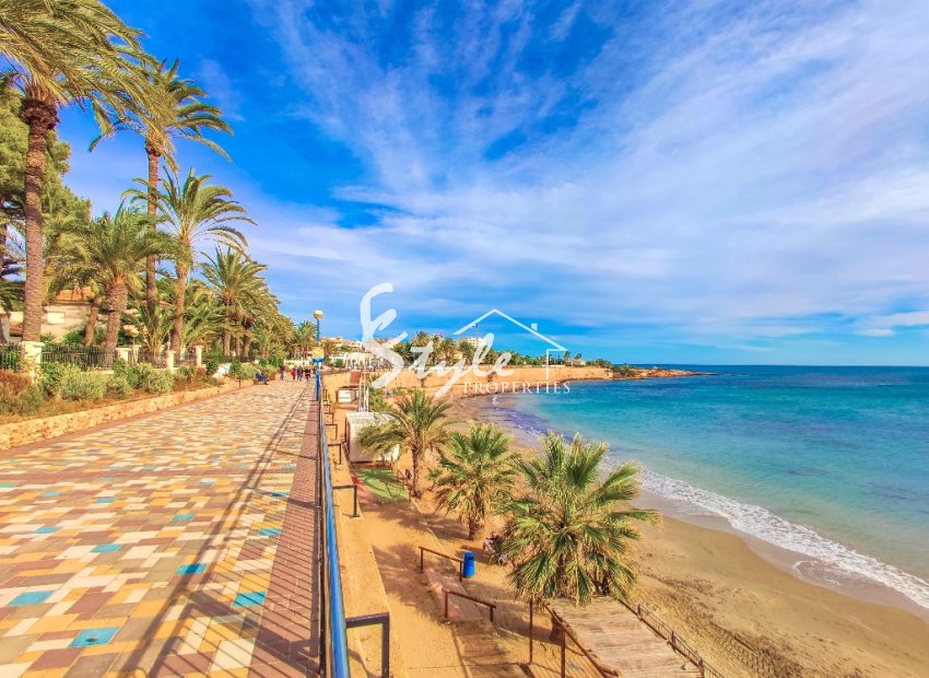 Resale - Apartment - Punta Prima