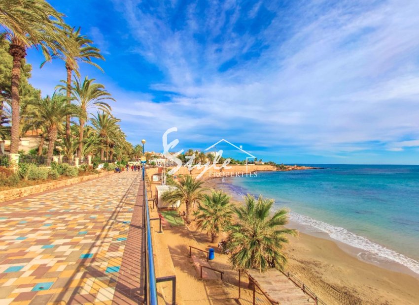 Resale - Apartment - Punta Prima