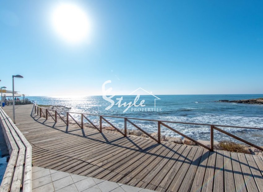 Resale - Apartment - Punta Prima