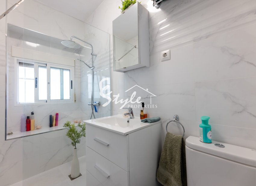 Resale - Apartment - Punta Prima