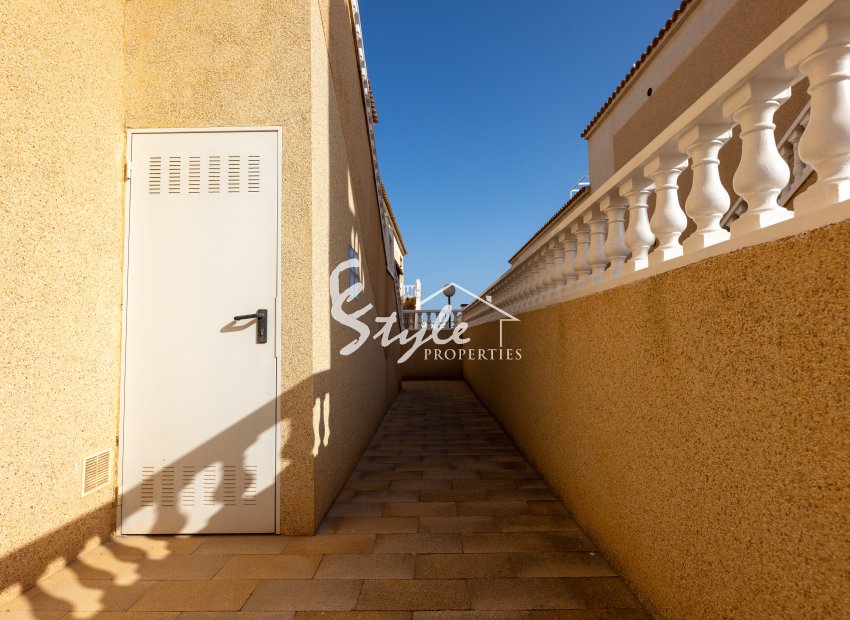 Resale - Apartment - Punta Prima